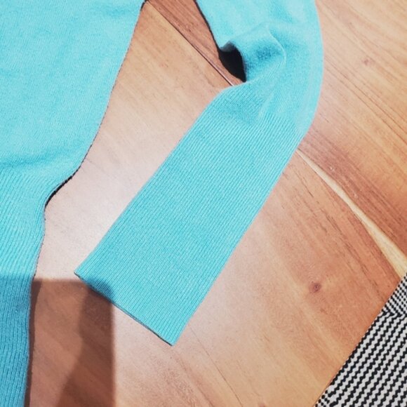 Vintage Costa Blanca Cold Shoulder Knit Top - Picture 4 of 5